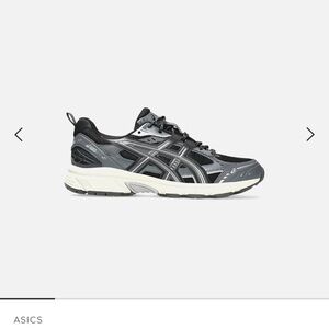 ASICS Men's Black and Gray Running Shoes